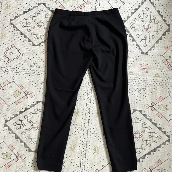 Calvin Klein women’s black dress pants Sz 6 - Picture 2 of 3